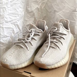 Yeezy boost 350 v2 sesame